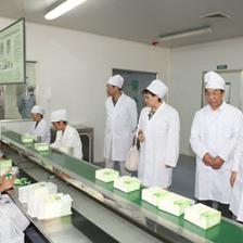 保健食品質(zhì)量安全萬里行走進(jìn)煙臺 茶葉制品生產(chǎn)引領(lǐng)行業(yè)新風(fēng)